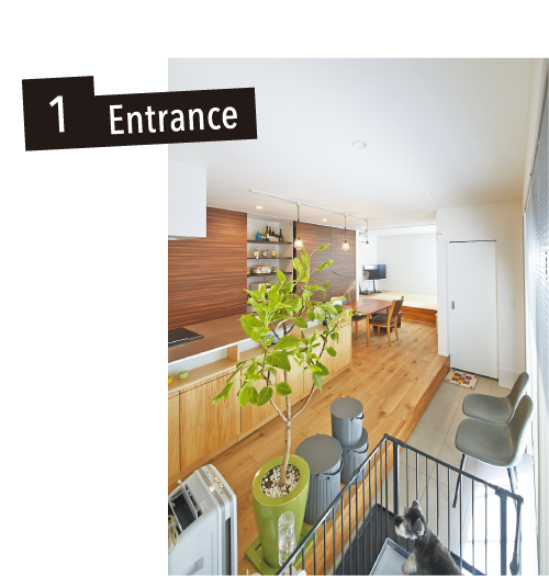 1.Entrance